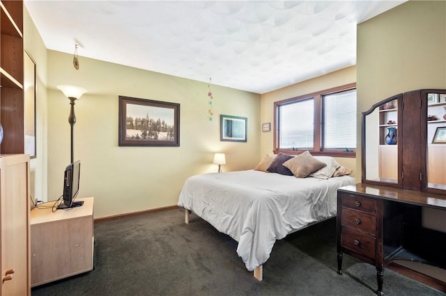 2507 Sarah Ct, Murrysville, PA 15668 - bedroom with carpet and a desk