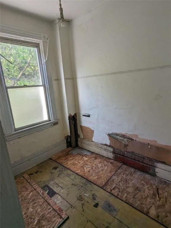 1261 High St, Spring Hill, PA 15212 - view of spare room