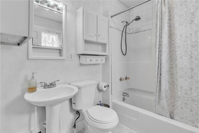 104 Highland Ave, Avella, PA 15312 - full bath with shower / bathtub combination with curtain and toilet