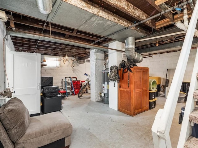 537 Ambridge Ave, Leet Twp, PA 15003 - unfinished below grade area with gas water heater