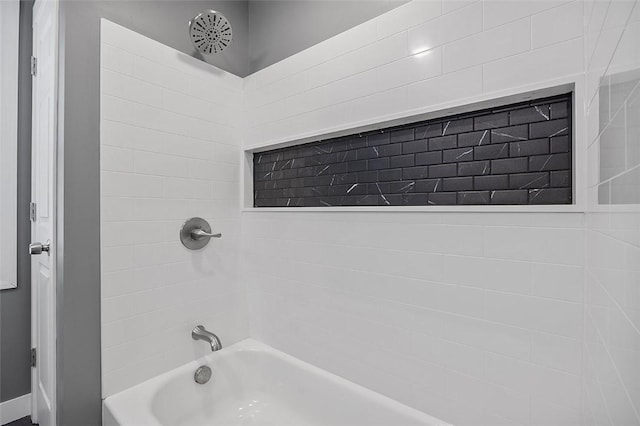 1014 Fordham Ave, Brookline, PA 15226 - bathroom featuring shower / bathtub combination