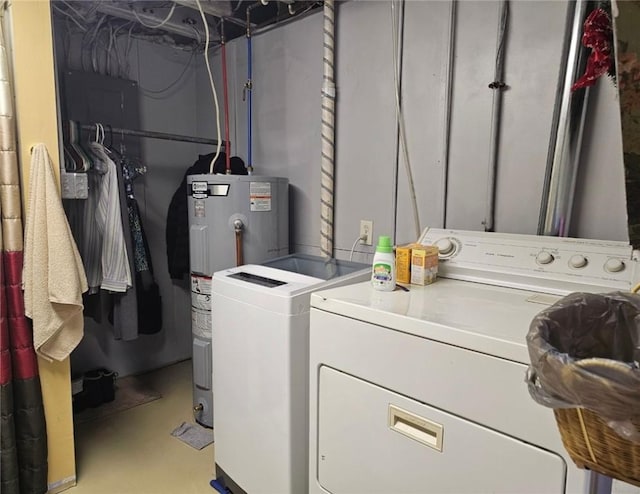 12311/2 Otter St, City Of Franklin, PA 16323 - laundry area featuring washing machine and dryer and electric water heater