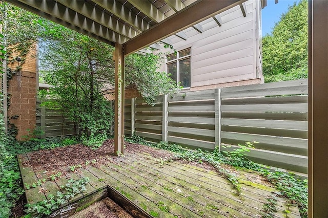 1821 Merriman, South Side, PA 15203 - view of yard with a deck