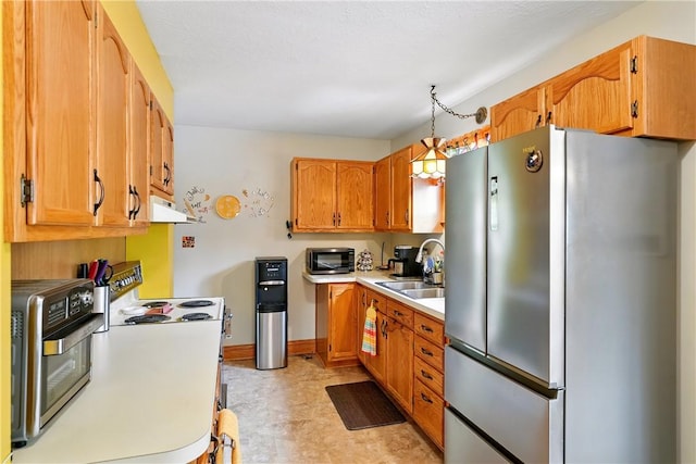 1029 N Water Ave, Hermitage, PA 16148 - kitchen featuring freestanding refrigerator, electric range, range hood, light countertops, and black microwave