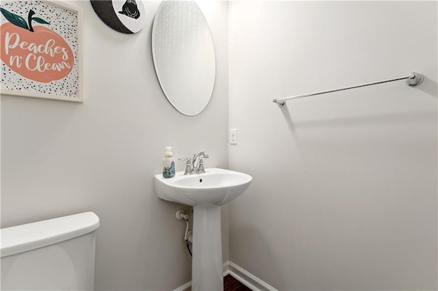 4002 Saint Andrews Ct, Penn Twp Wml, PA 15644 - bathroom featuring toilet and a sink