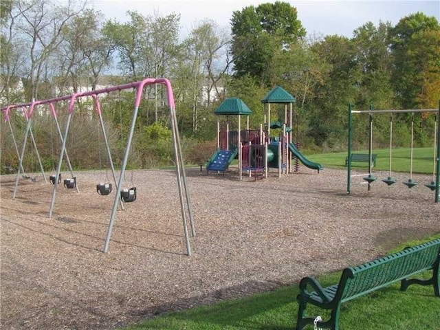 81406 Lost Valley Dr, Adams Twp, PA 16046 - view of communal playground