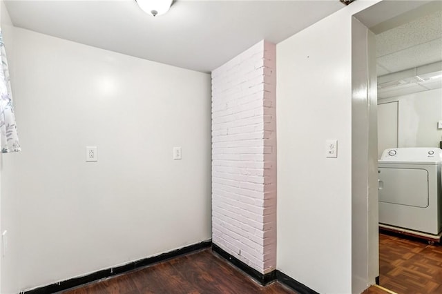 1027 Goldenrod St, Homestead, PA 15120 - laundry area with washer / clothes dryer