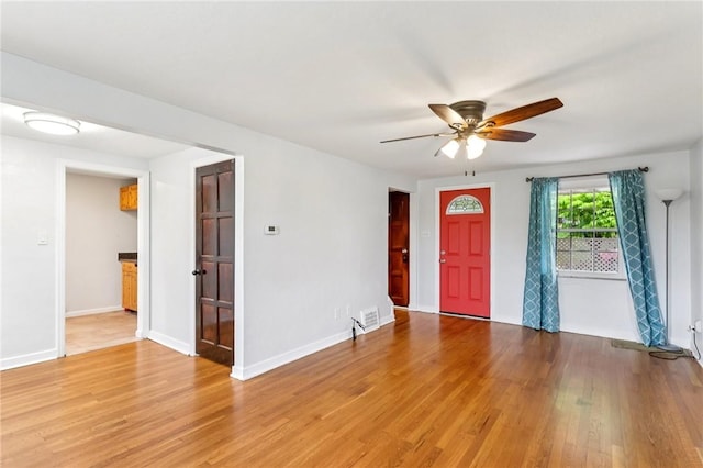 1027 Goldenrod St, Homestead, PA 15120 - spare room with ceiling fan and light wood finished floors
