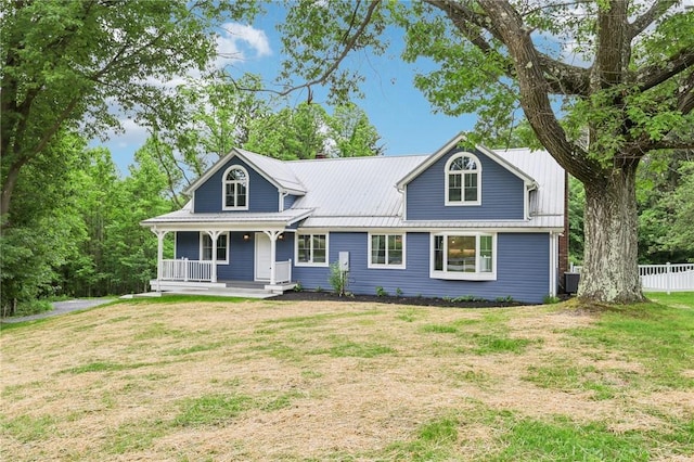 3442 Mercer Rd, Neshannock Twp, PA 16105 - view of front of home with a porch and a metal roof