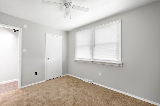 10 Fieldcrest Dr, Robinson Twp Wsh, PA 15057 - unfurnished bedroom with carpet floors and ceiling fan