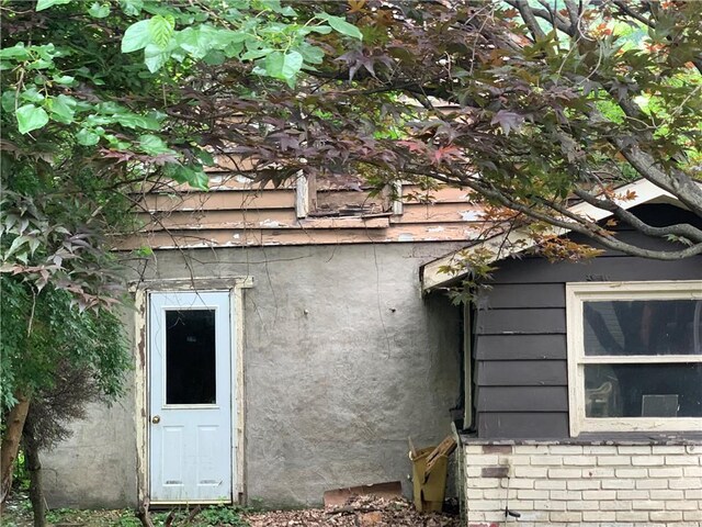 617 Maple Ave, Greater Johnstown School District, PA 15901 - view of home's exterior with brick siding