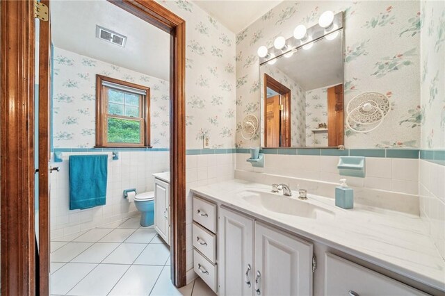 571 Aljo Dr, Saint Clair, PA 15241 - photo 17