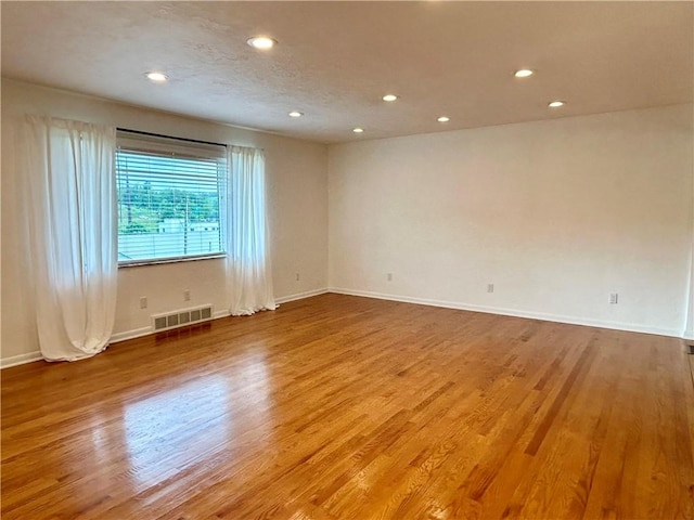 622 Fuhrman Ln, Buffalo Twp But, PA 16229 - empty room featuring recessed lighting and light wood-style flooring