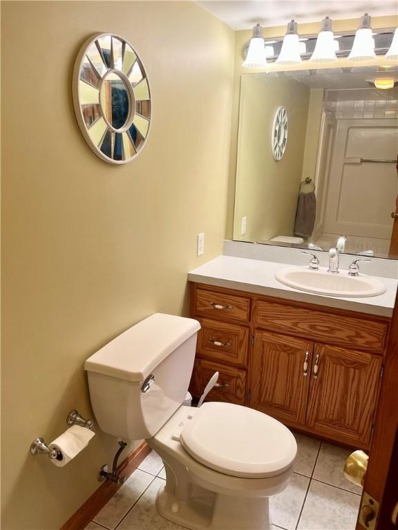622 Fuhrman Ln, Buffalo Twp But, PA 16229 - bathroom with tile patterned flooring and vanity