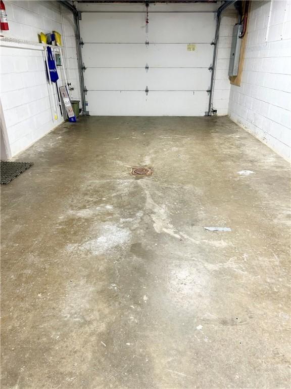 622 Fuhrman Ln, Buffalo Twp But, PA 16229 - garage featuring concrete block wall and electric panel
