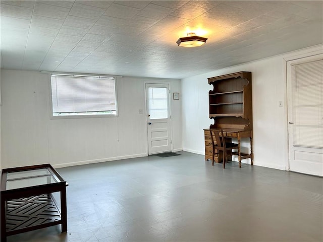 622 Fuhrman Ln, Buffalo Twp But, PA 16229 - foyer entrance featuring baseboards