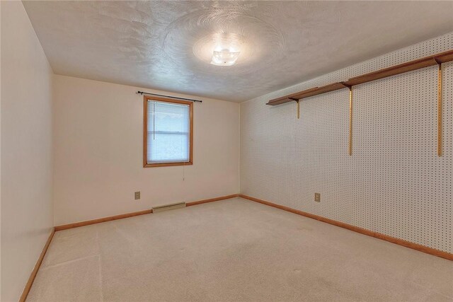 325 N Ben Franklin Rd, White Twp, PA 15701 - photo 21