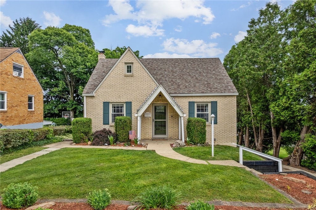 1406 Blossom Hill Rd, Castle Shannon, PA 15234 - photo 1