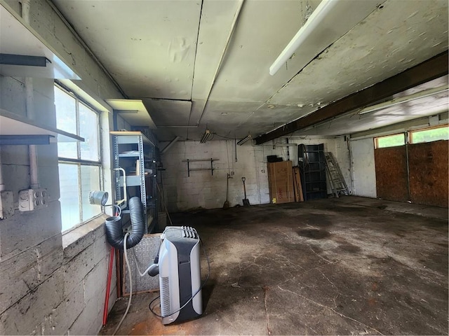 1025 Union Ave, Brackenridge, PA 15014 - garage featuring concrete block wall