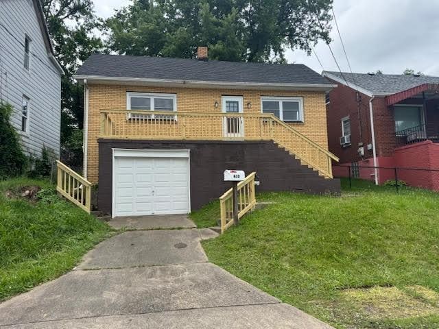 410 Pearl Ave, Monessen, PA 15062 - photo 1