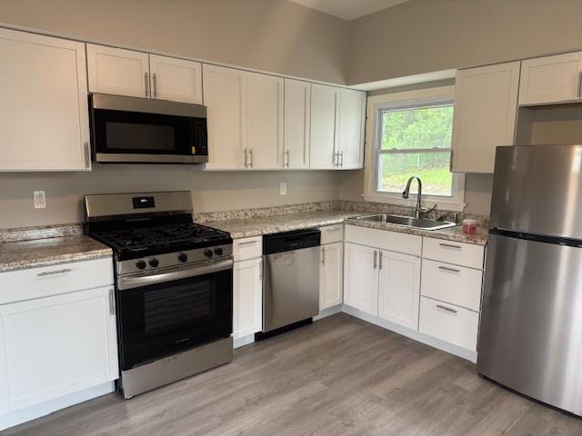 410 Pearl Ave, Monessen, PA 15062 - photo 5