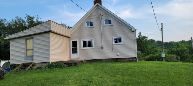 15 Overbrook Ln, Cecil, PA 15057 - back of property featuring a chimney, a yard, and crawl space