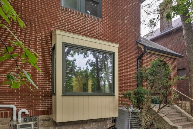 5256 Beeler St, Squirrel Hill, PA 15217 - view of side of home featuring brick siding