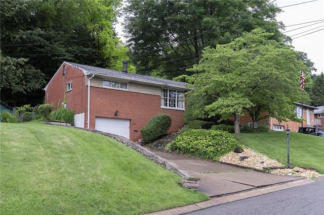 3178 Woodridge Dr, Whitehall, PA 15227 - photo 2