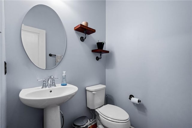 265 Sunrise Dr, Collier Twp, PA 15106 - bathroom with toilet