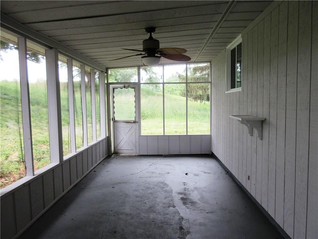 552 Heinz Camp Rd, Perry Twp Law, PA 16051 - unfurnished sunroom with a ceiling fan and plenty of natural light