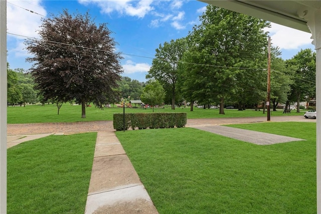 452 Canal St, Beaver, PA 15009 - view of home's community with a yard