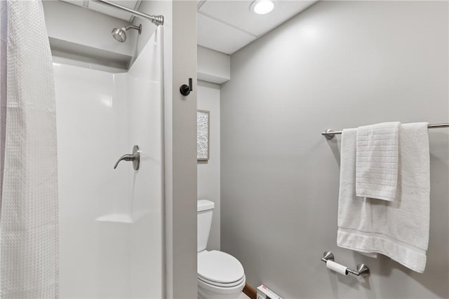 108 Ascot Ct, Lancaster Twp, PA 16037 - bathroom featuring a shower with curtain and baseboard heating