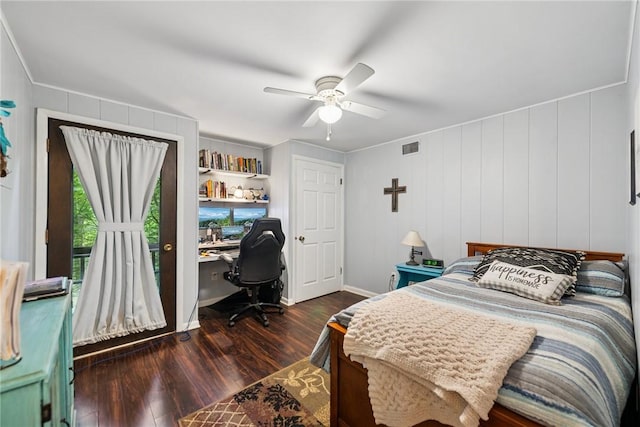 150 Buckwheat Dr, Pine Twp Nal, PA 15044 - bedroom featuring dark wood-style floors, ceiling fan, access to exterior, and built in study area