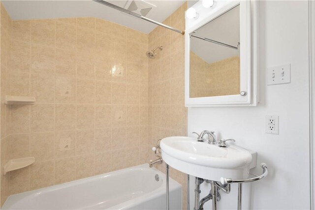 1609 Critchfield Dr, Bridgeville, PA 15017 - photo 28