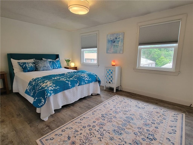 611 Broadhead Ave, Crafton, PA 15205 - bedroom featuring wood finished floors and baseboards