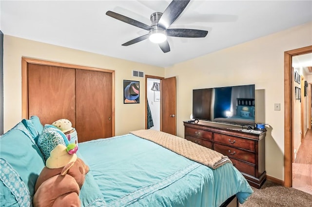 570 S 7th St, Sharpsville, PA 16150 - bedroom with a closet, ceiling fan, and carpet