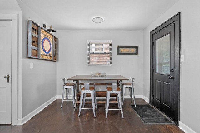 171 Clearview Ave, Ross Twp, PA 15229 - dining area featuring wood finished floors