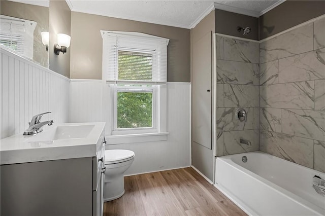 1204 Griswold St, Sharon, PA 16146 - bathroom with wood finished floors, vanity, crown molding,  shower combination, and a wainscoted wall