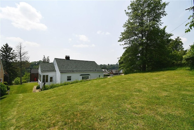 1673 Elderslee Rd, Baldwin Boro, PA 15227 - view of green lawn