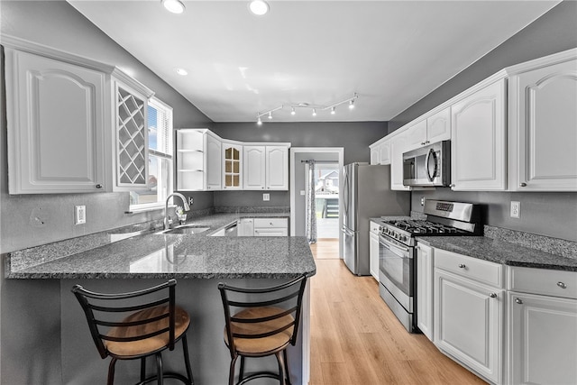 611 Gormley Ave, Carnegie, PA 15106 - photo 17