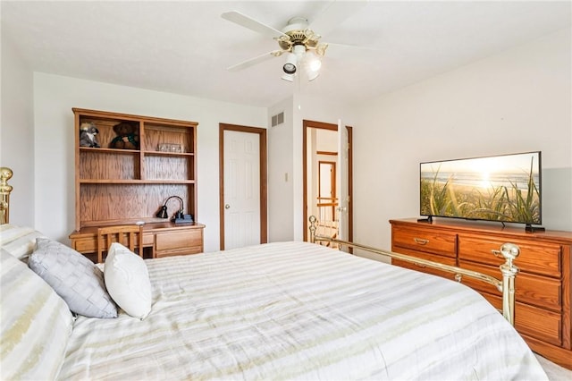 1386 Royal Oak Dr, Marshall, PA 15090 - bedroom featuring ceiling fan