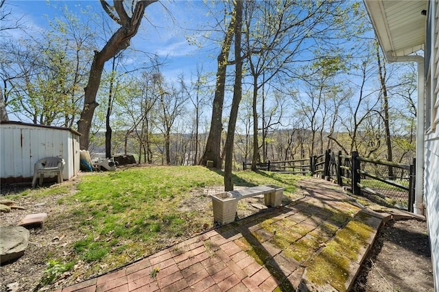 201 Hickory Way, Oakmont, PA 15139 - view of yard with a shed