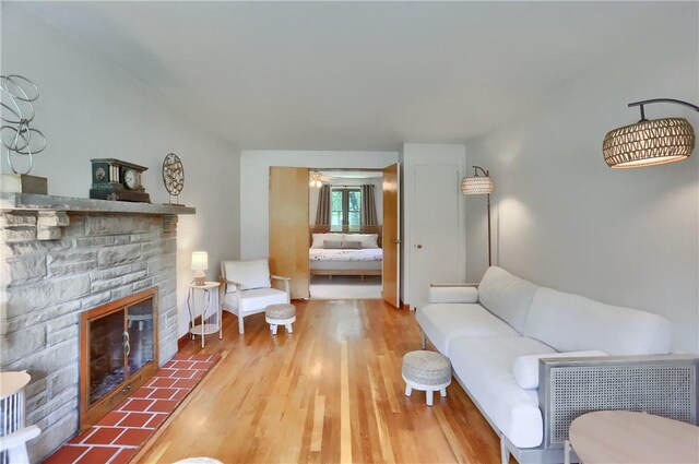 6807 Vara Dr, South Park, PA 15236 - photo 5