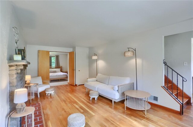 6807 Vara Dr, South Park, PA 15236 - photo 7