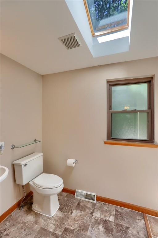 6807 Vara Dr, South Park, PA 15236 - photo 19