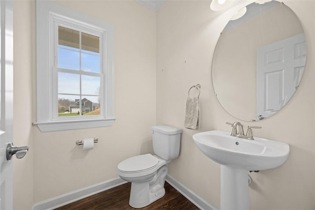 406 Oak Ridge Ct, Pine Twp Nal, PA 16046 - bathroom with baseboards and wood finished floors