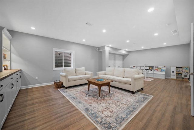 406 Oak Ridge Ct, Pine Twp Nal, PA 16046 - living room with dark wood-style floors and recessed lighting