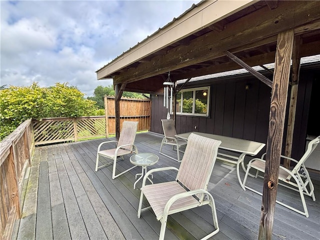 2105 Pulaski Rd, Neshannock Twp, PA 16105 - view of wooden deck