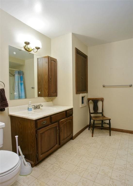 10496 Roseway Blvd, North Huntingdon, PA 15642 - full bath featuring vanity, curtained shower, and tile patterned floors