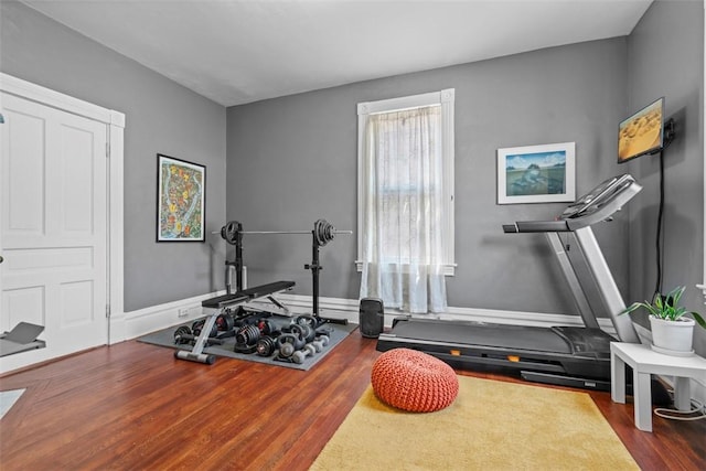 1037 Chislett St, Morningside, PA 15206 - exercise room featuring wood finished floors and baseboards